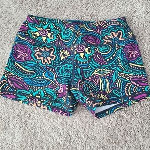 Born primitive shorts